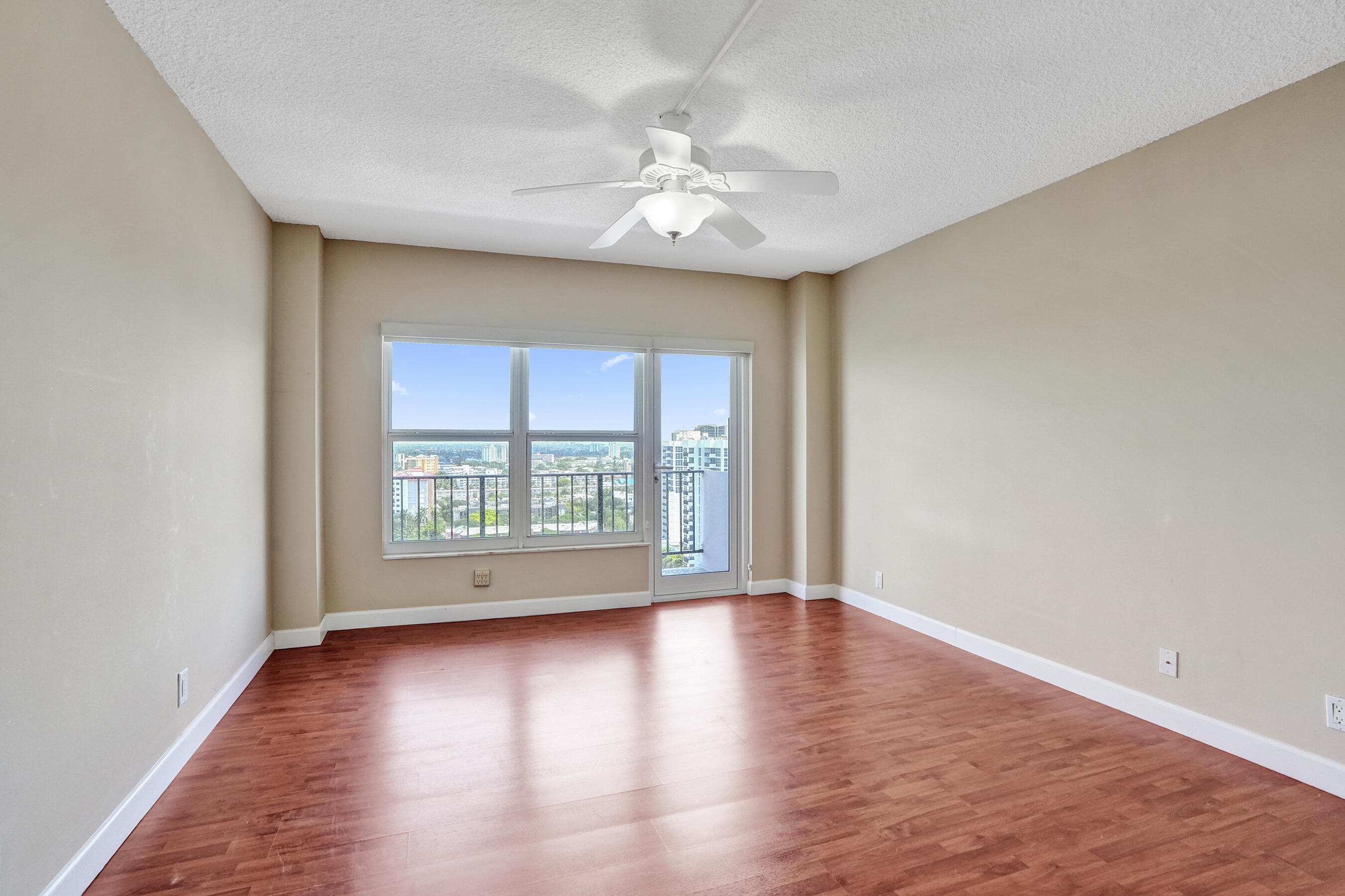 405 N Ocean Boulevard 1929, Pompano Beach, FL 33062 — photo 17 of 46