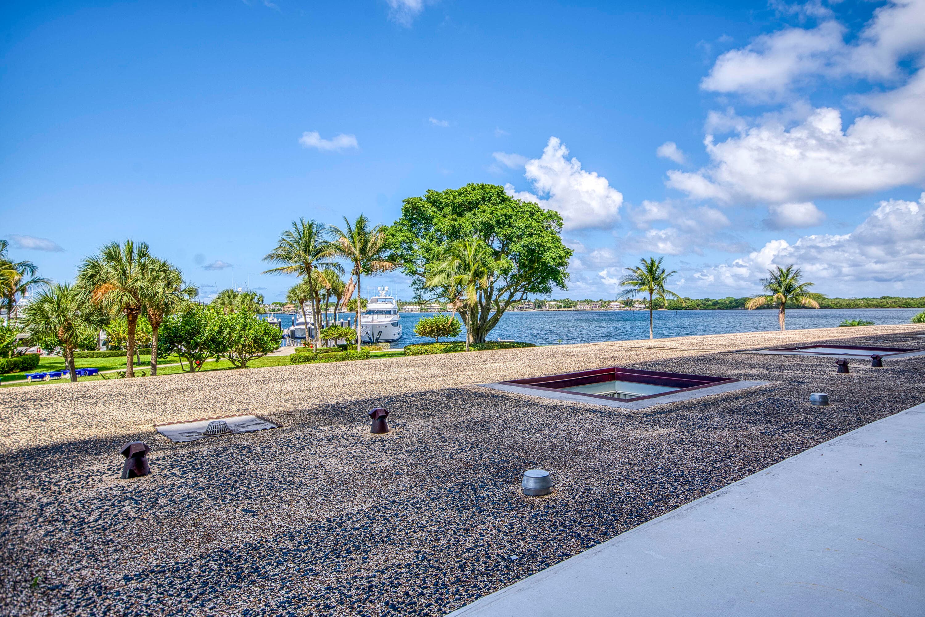 136 Lakeshore Drive 211, North Palm Beach, FL 33408 — photo 26 of 35