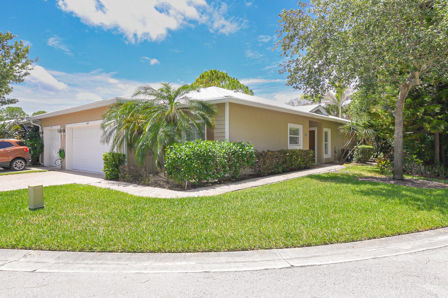 649 NE Bent Paddle Lane, Port St. Lucie, FL 34983 — photo 2 of 50