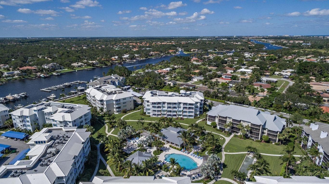 431 Bay Colony Drive N, Juno Beach, FL 33408 — photo 34 of 38