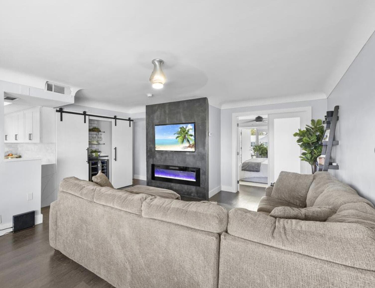 535 Hendricks Isle 302, Fort Lauderdale, FL 33301 — photo 9 of 26
