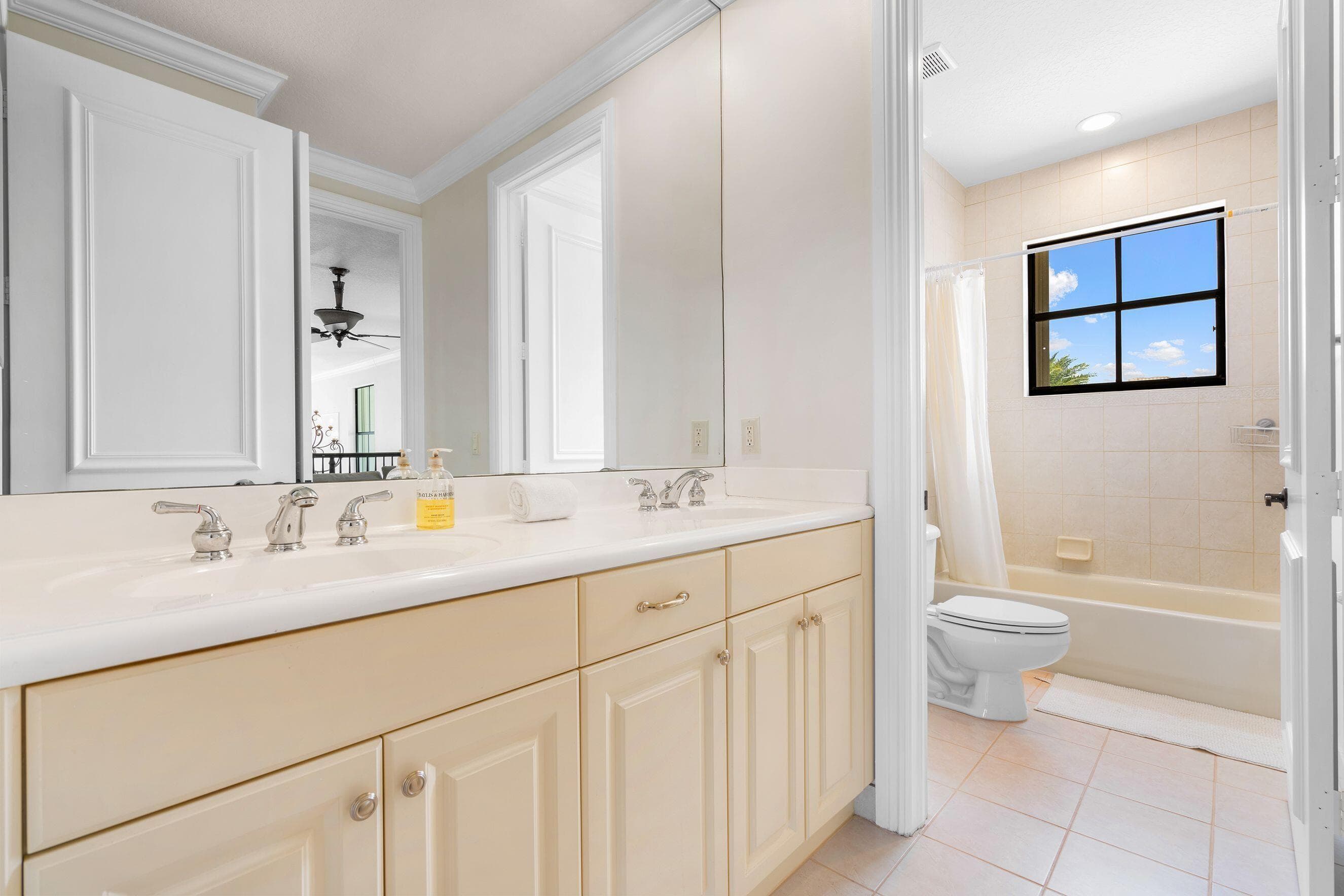 11695 Sunrise View Lane, Wellington, FL 33449 — photo 22 of 38