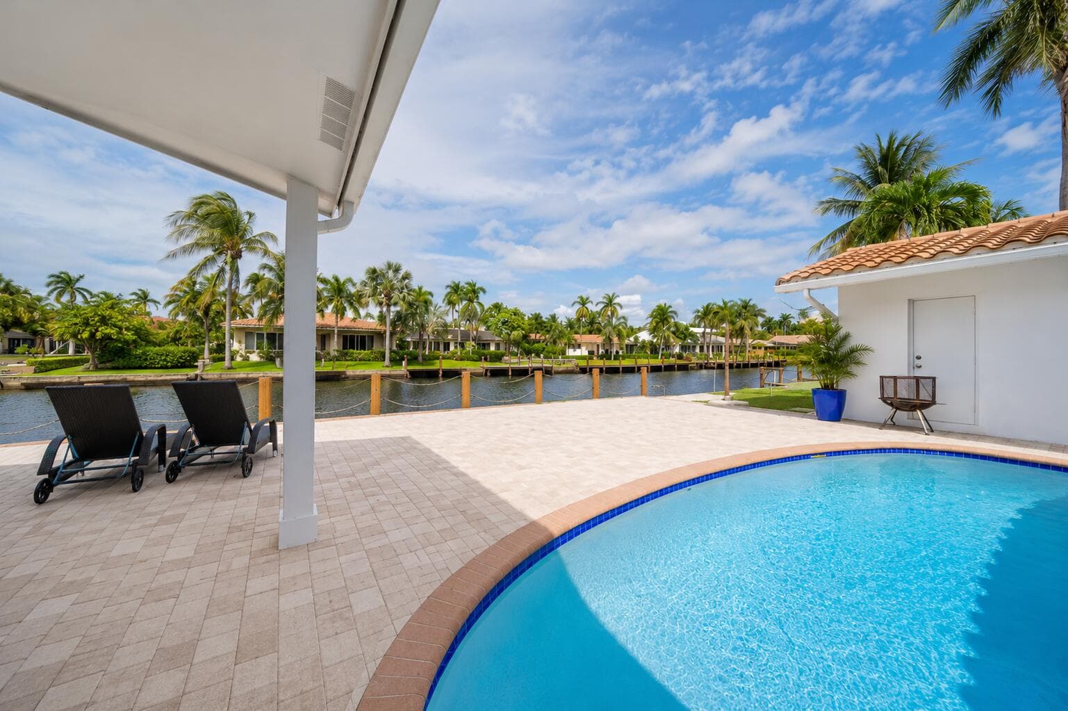 2401 SE 8th Court, Pompano Beach, FL 33062 — photo 19 of 20