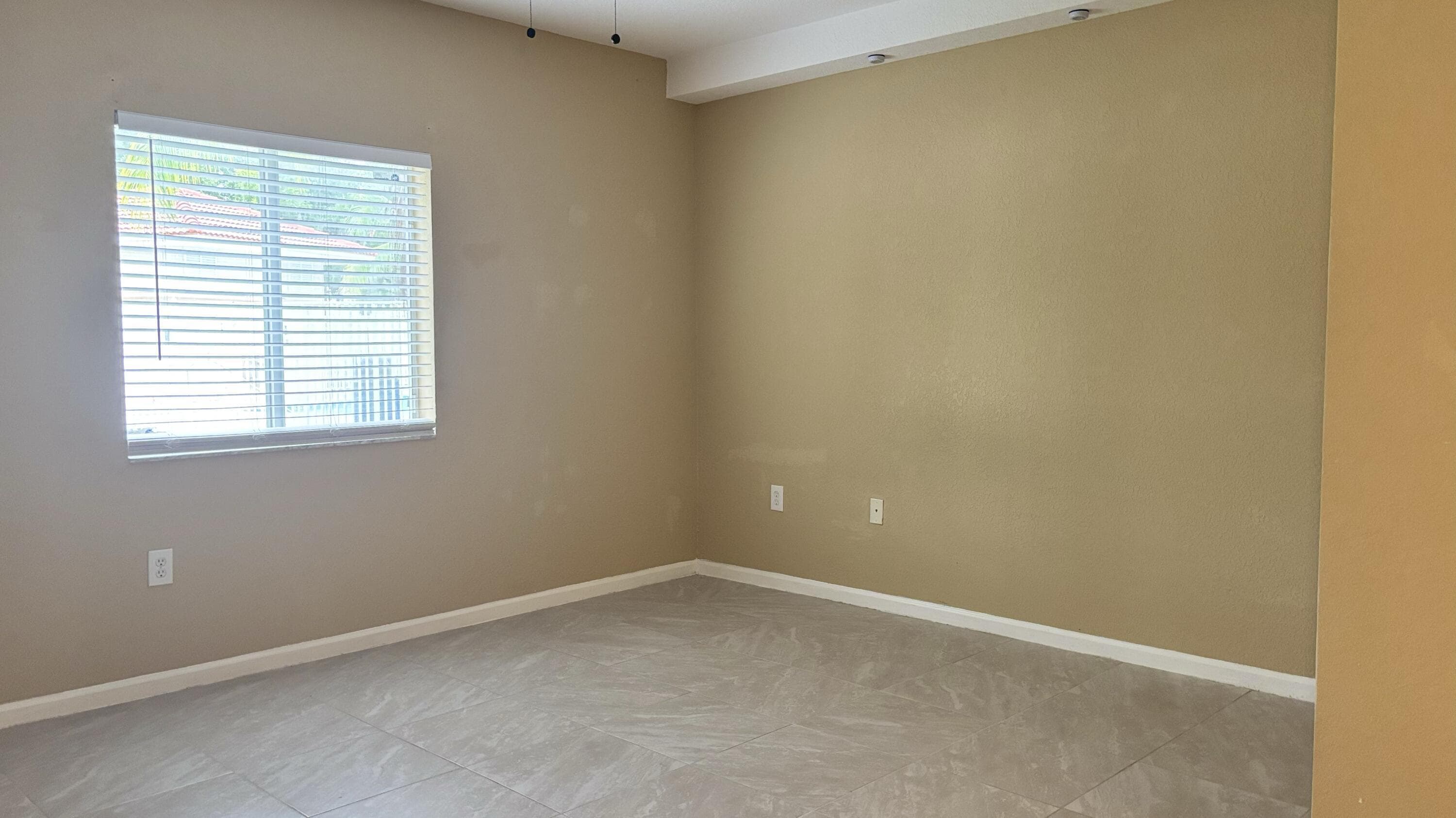 1103 Golden Lakes Boulevard 1011, West Palm Beach, FL 33411 — photo 13 of 33