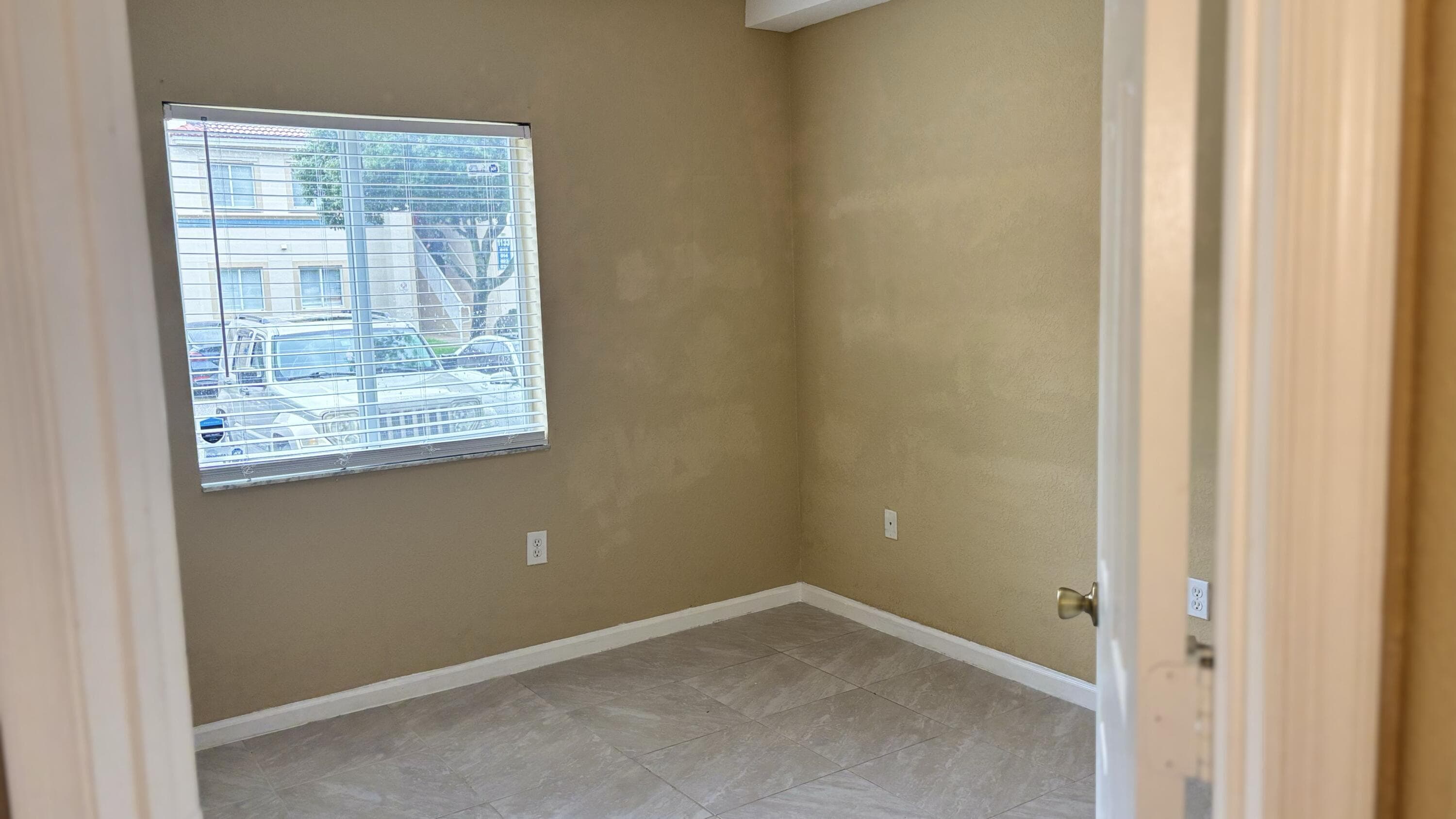 1103 Golden Lakes Boulevard 1011, West Palm Beach, FL 33411 — photo 19 of 33