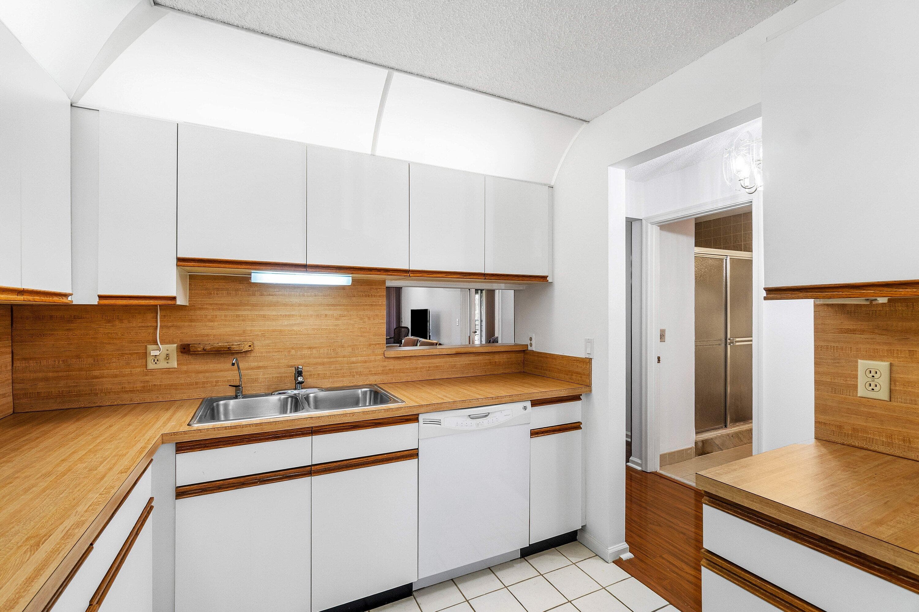 10137 Mangrove Drive 203, Boynton Beach, FL 33437 — photo 11 of 64