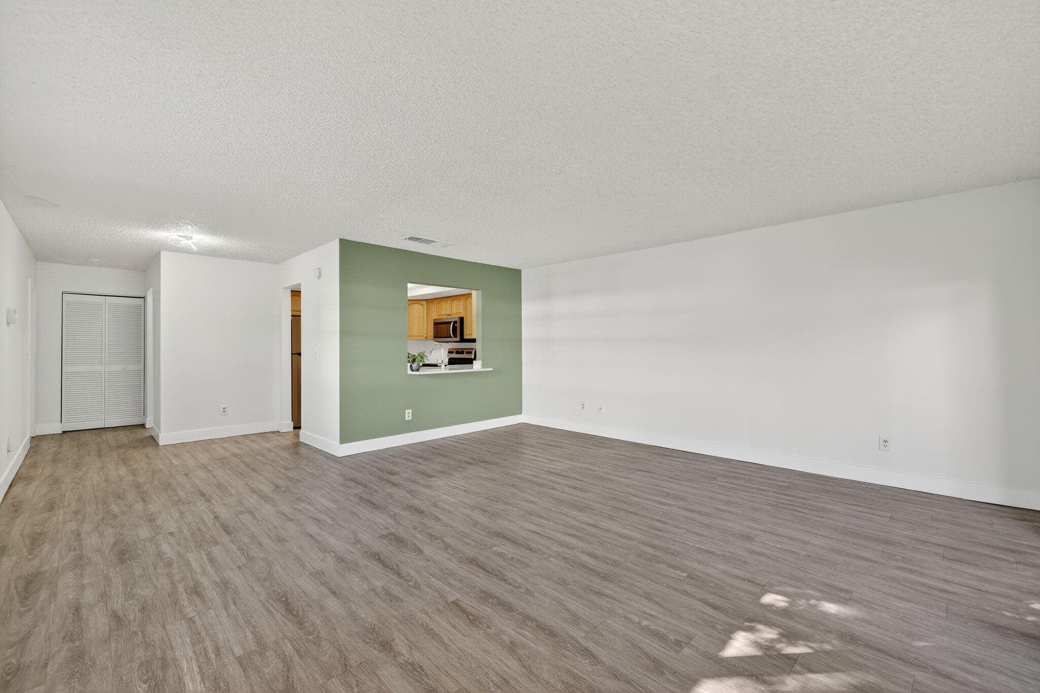2513 S 17th Street 206, Fort Pierce, FL 34982 — photo 3 of 26