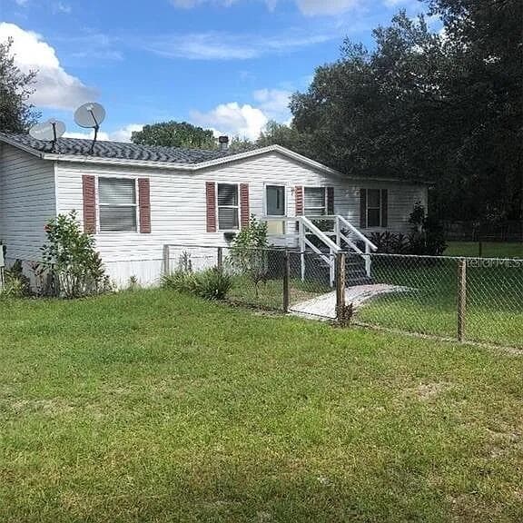 33505 Tammy Lane, Zephyrhills, FL 33543 — photo