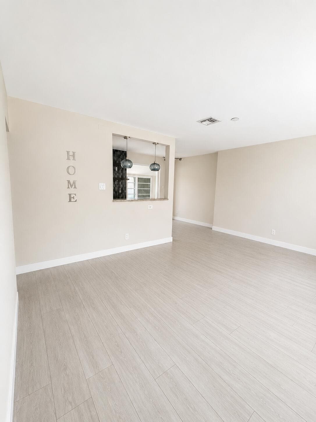 491 NW 2nd Avenue, Boca Raton, FL 33432 — photo 2 of 7