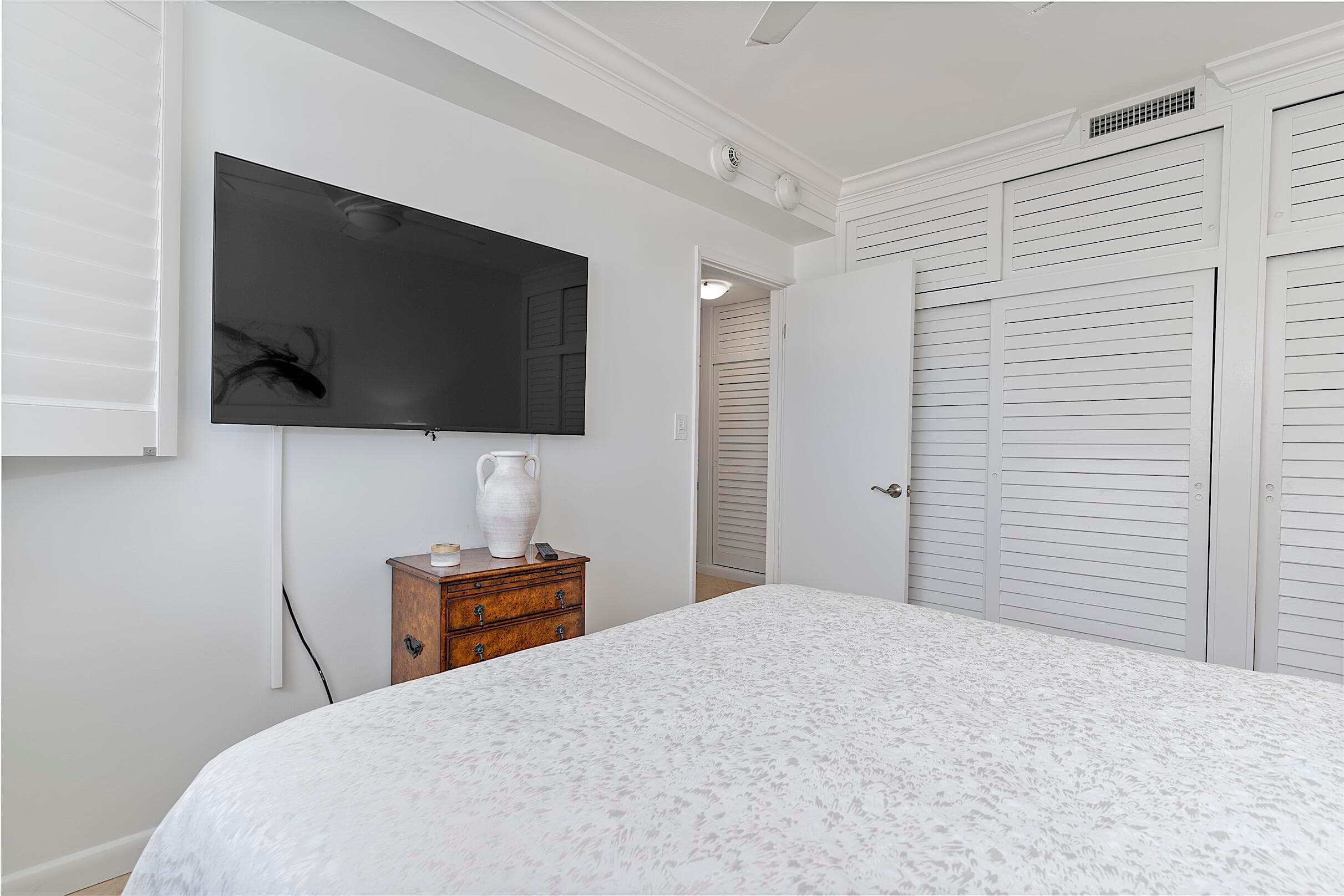 1920 S Ocean Drive 1611, Fort Lauderdale, FL 33316 — photo 32 of 54
