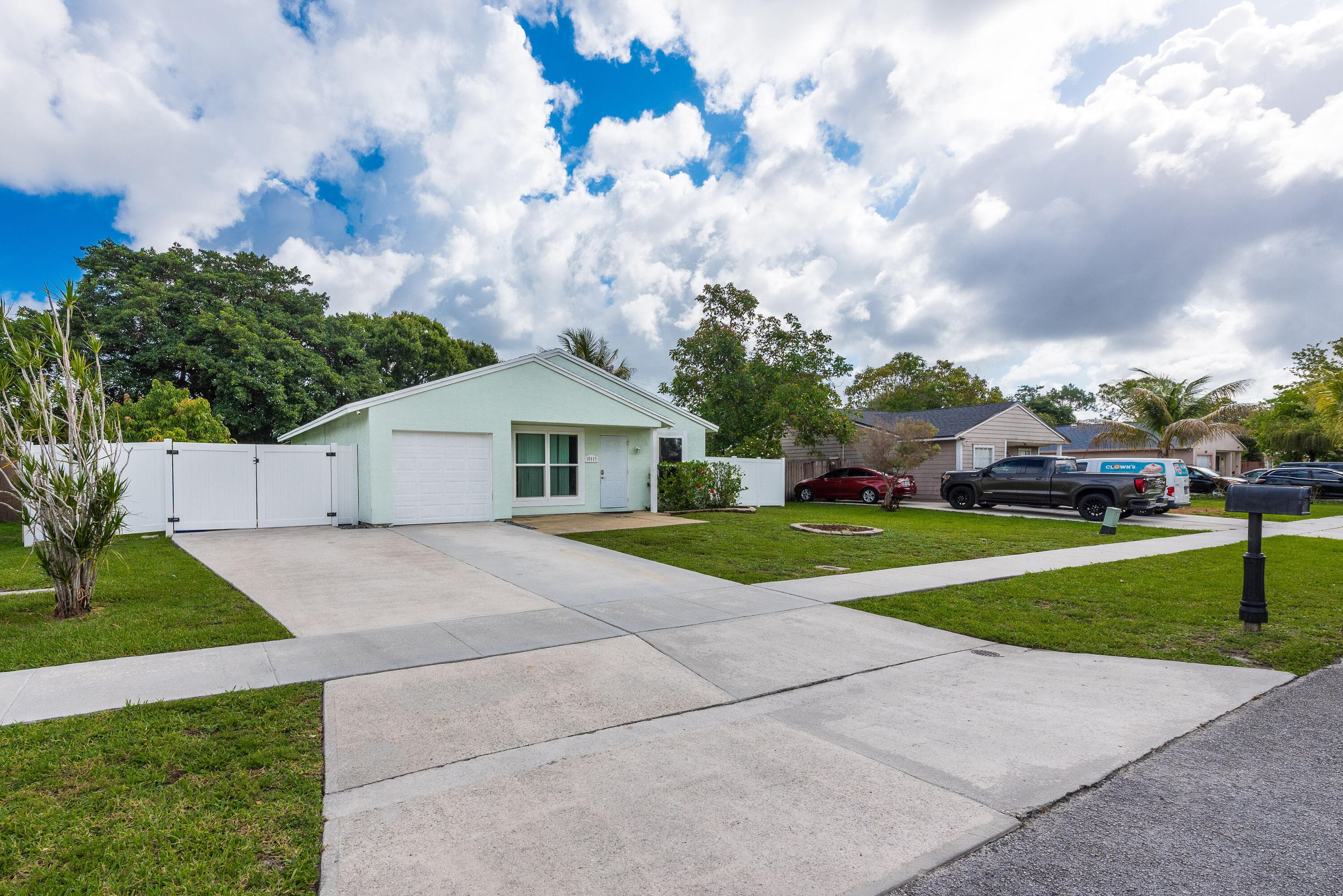10117 Mikado Lane, Royal Palm Beach, FL 33411 — photo 2 of 33