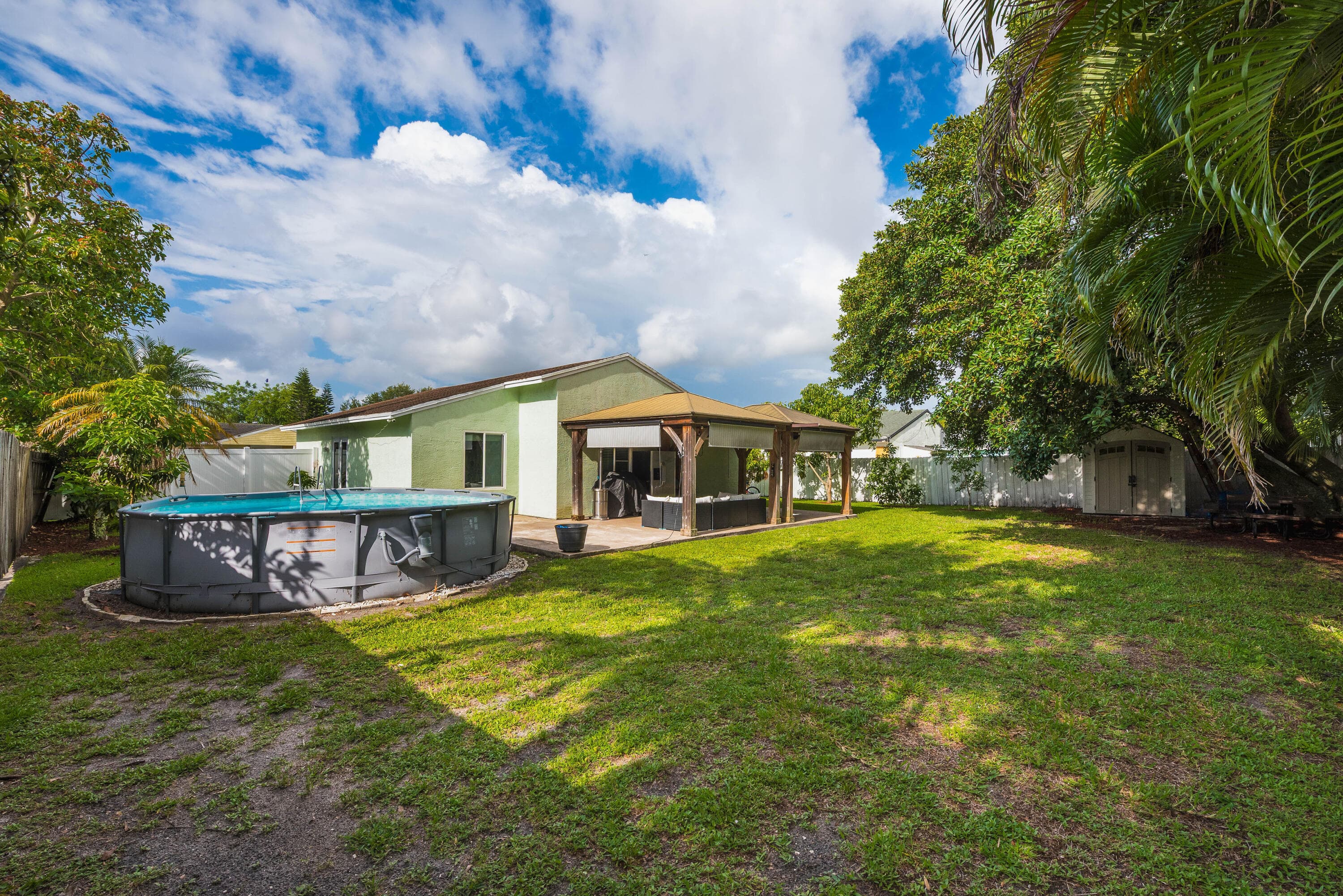 10117 Mikado Lane, Royal Palm Beach, FL 33411 — photo 25 of 33