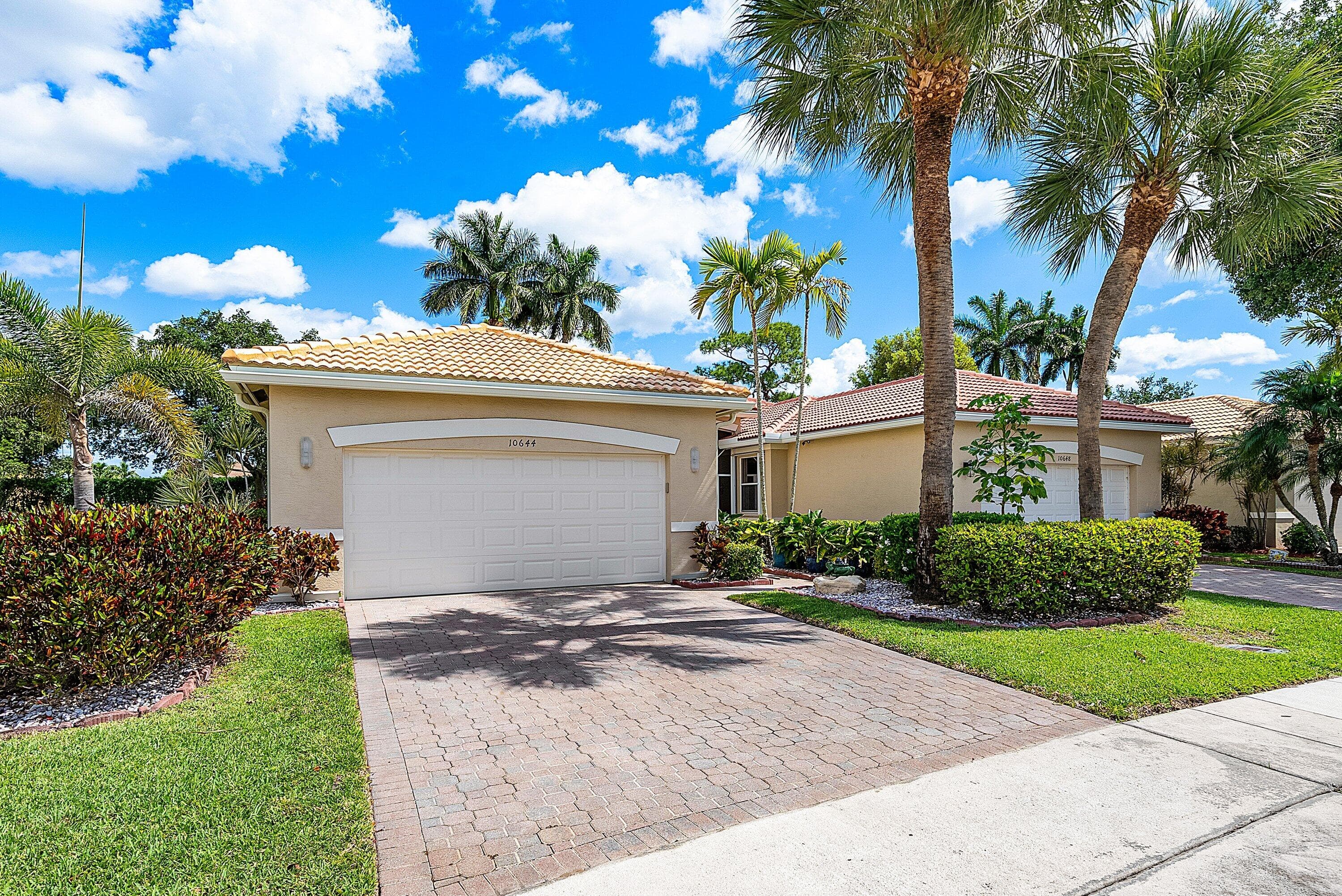 10644 Royal Caribbean Circle, Boynton Beach, FL 33437 — photo 1 of 57