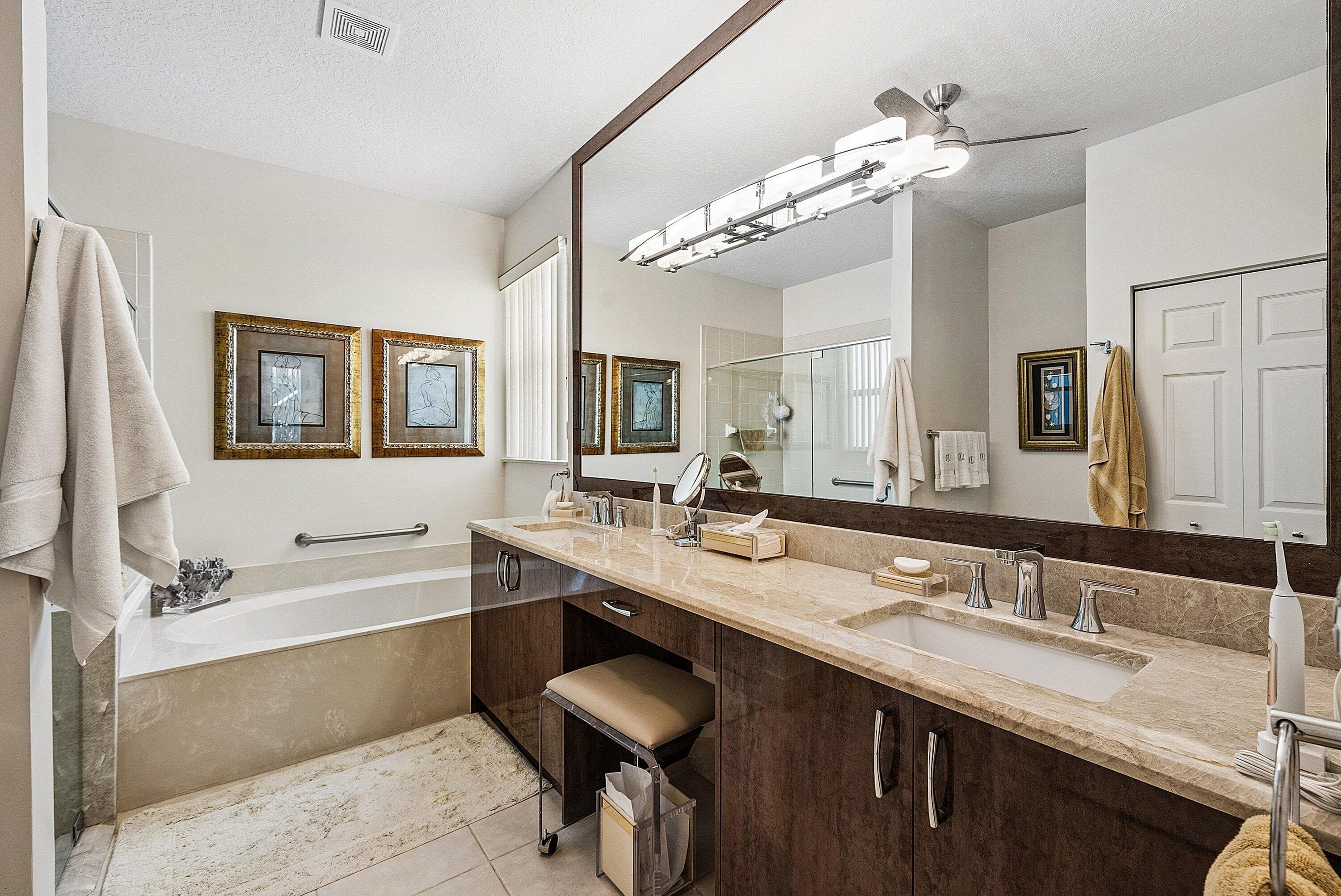10644 Royal Caribbean Circle, Boynton Beach, FL 33437 — photo 23 of 57