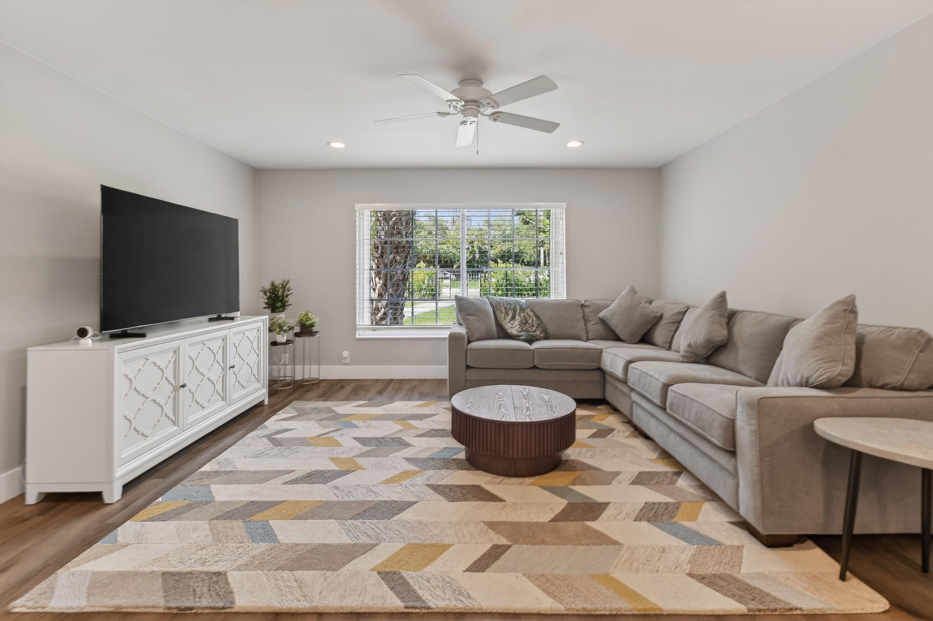 11521 Landing Place E1, North Palm Beach, FL 33408 — photo 1 of 30