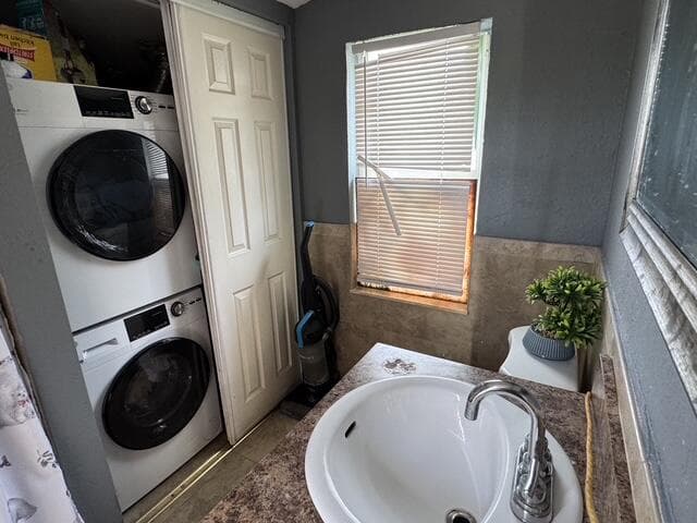 5636 NE 5th Avenue, Oakland Park, FL 33334 — photo 14 of 21
