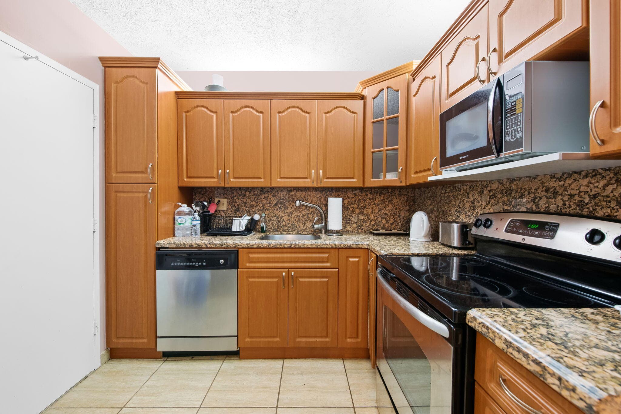 3725 S Ocean Drive 420, Hollywood, FL 33019 — photo 4 of 16