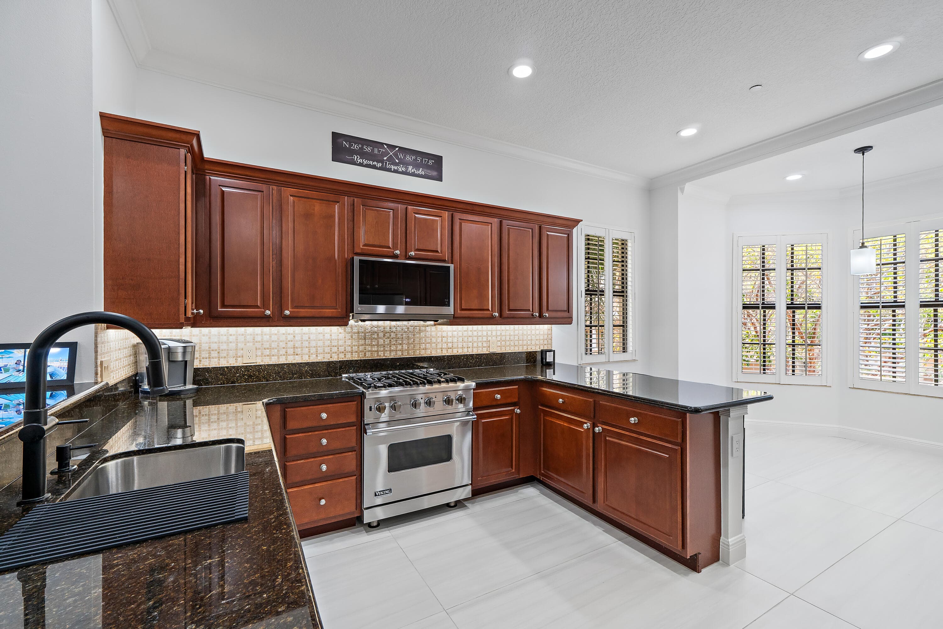 605 Del Sol Circle, Tequesta, FL 33469 — photo 8 of 63