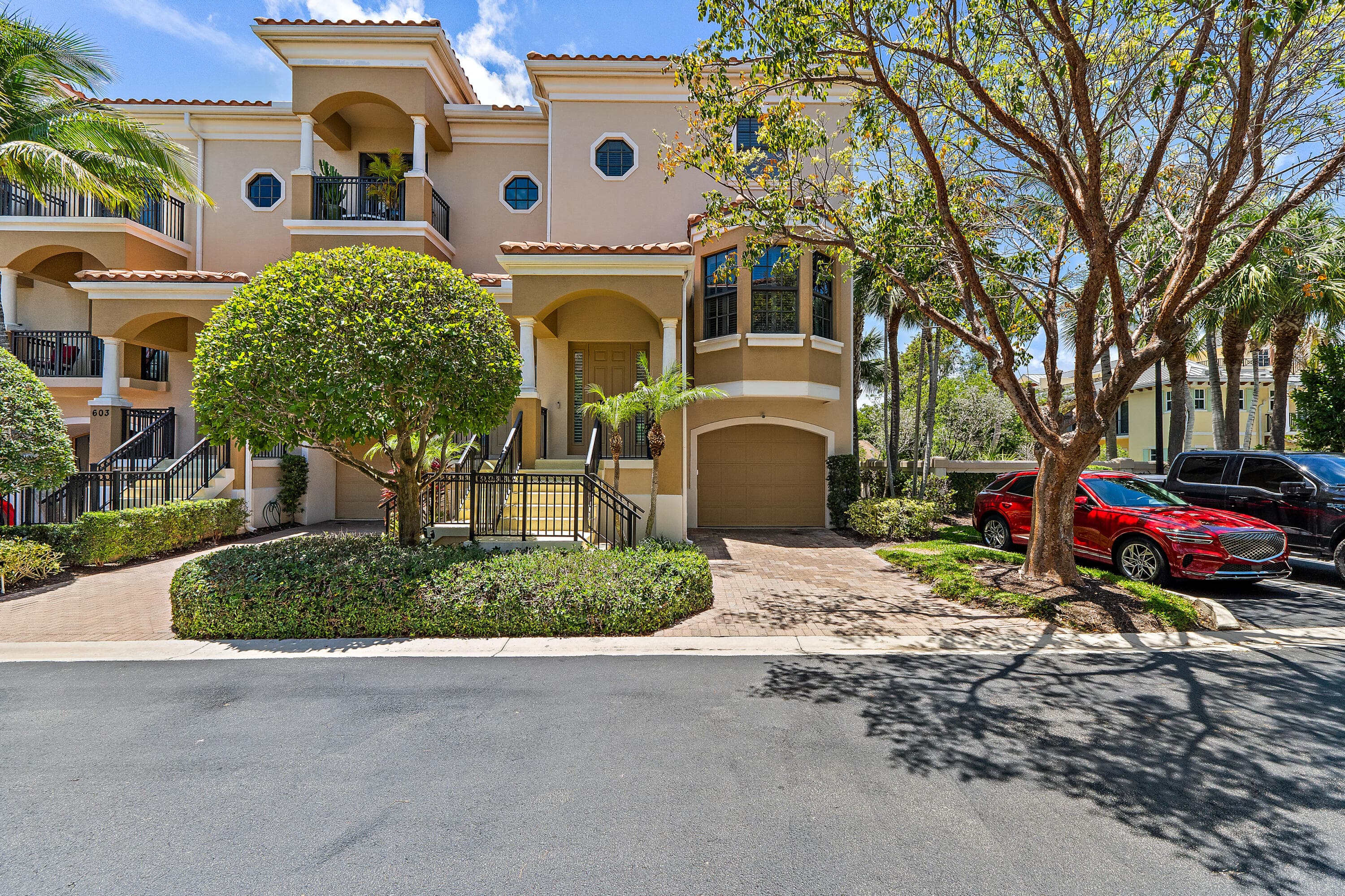 605 Del Sol Circle, Tequesta, FL 33469 — photo 3 of 63
