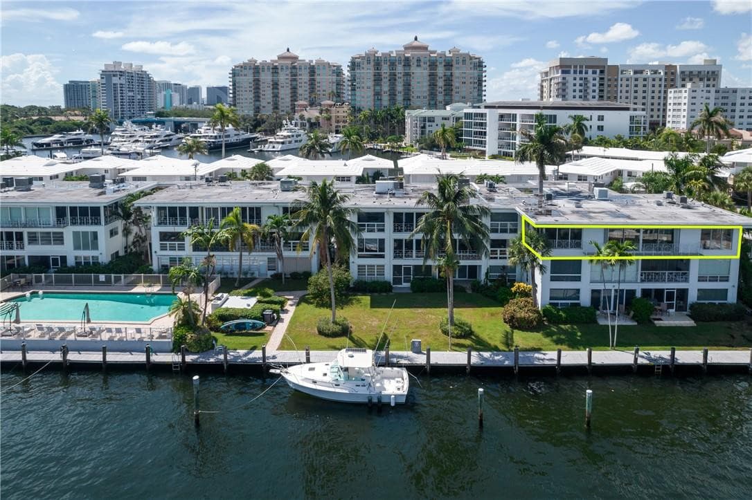 2717 Yacht Club Boulevard 6e, Fort Lauderdale, FL 33304 — photo 2 of 35