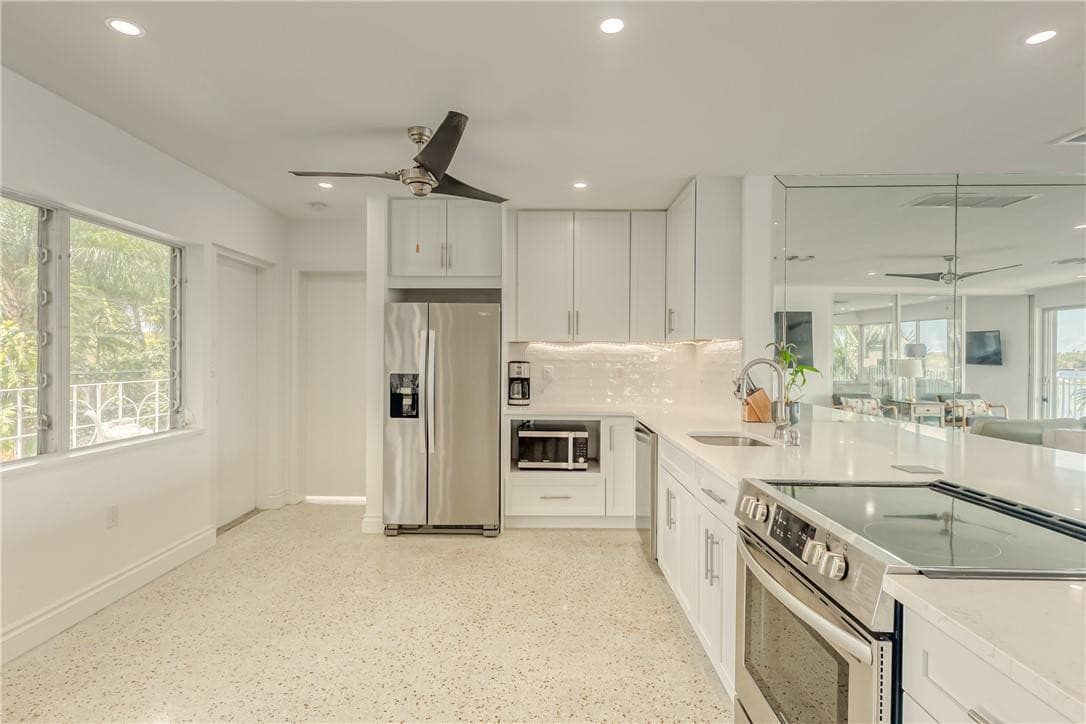 2717 Yacht Club Boulevard 6e, Fort Lauderdale, FL 33304 — photo 5 of 35