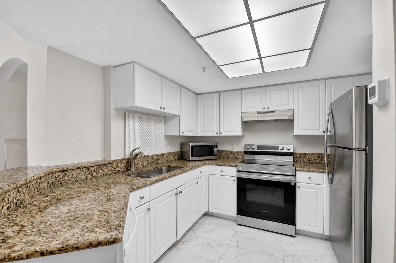 600 Crestwood Court N 607, Royal Palm Beach, FL 33411 — photo 6 of 18