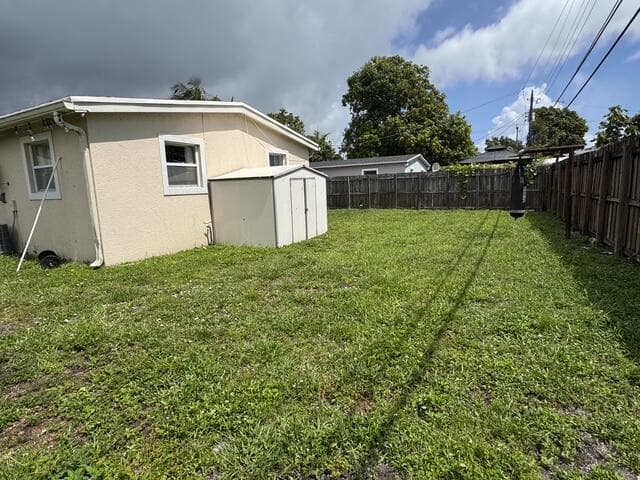5636 NE 5th Avenue, Oakland Park, FL 33334 — photo 20 of 21