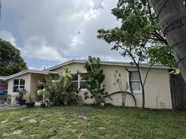 5636 NE 5th Avenue, Oakland Park, FL 33334 — photo 3 of 21