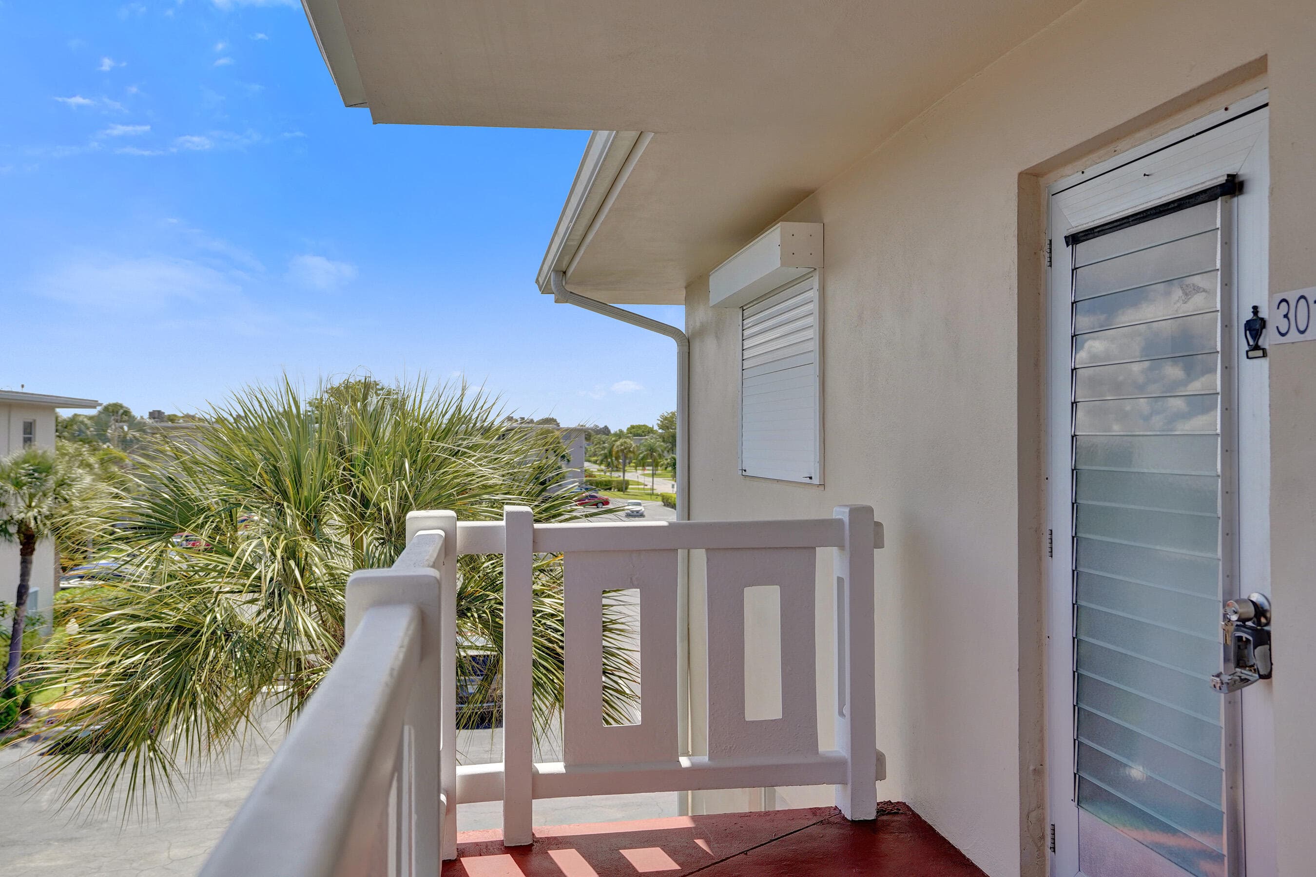 2640 S Garden Dr Drive S 301, Lake Worth, FL 33461 — photo 4 of 42