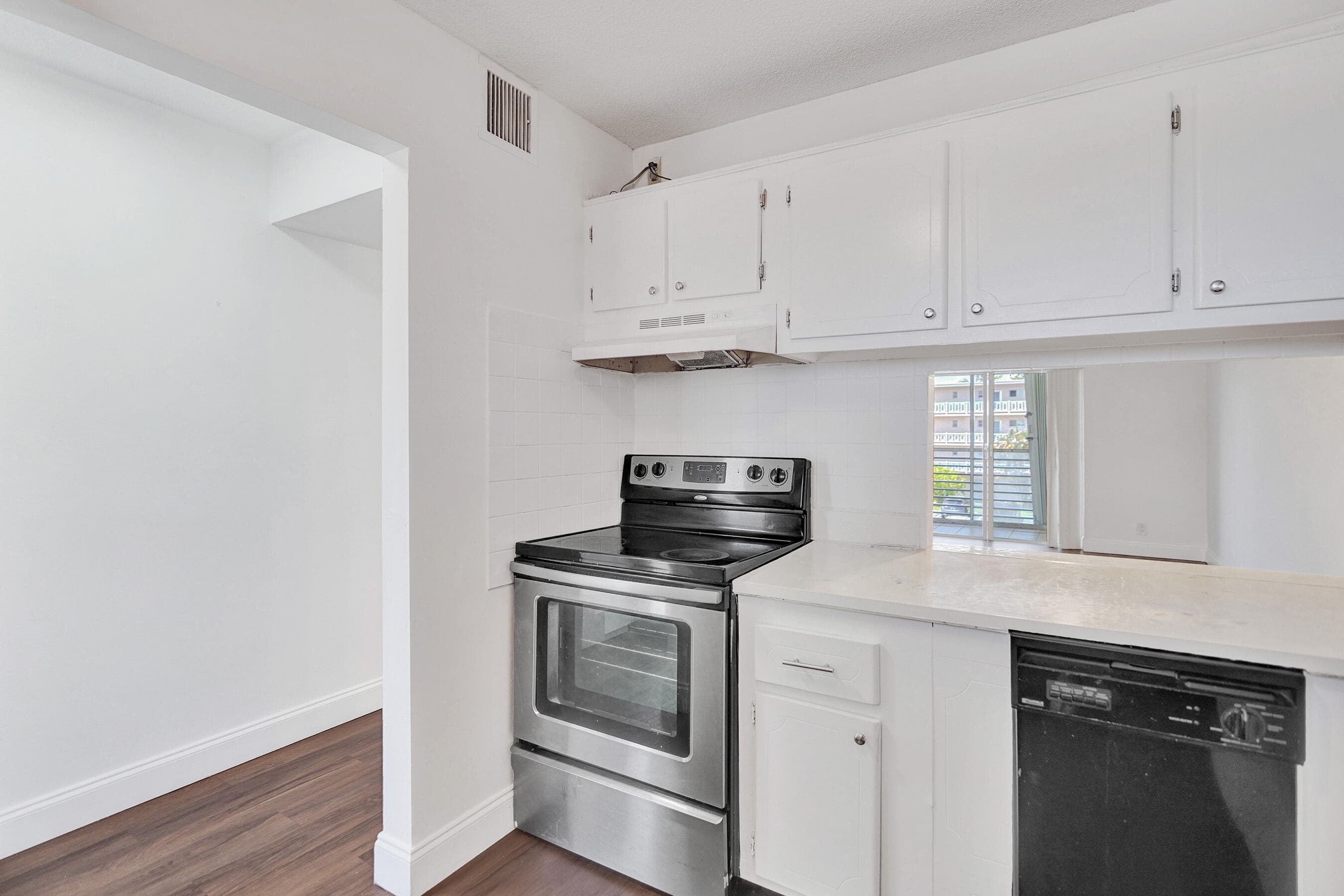 2640 S Garden Dr Drive S 301, Lake Worth, FL 33461 — photo 9 of 42