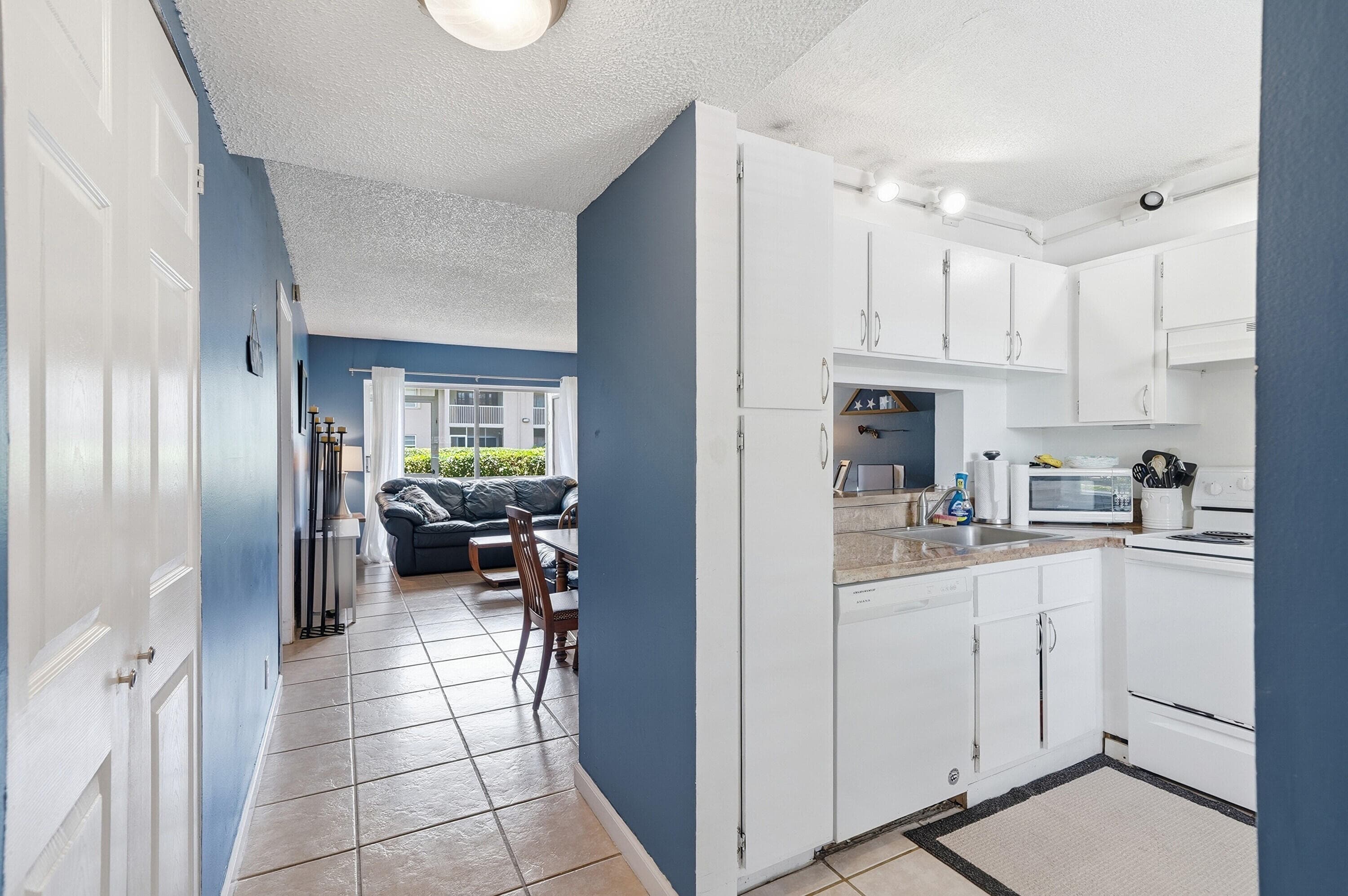 8840 Royal Palm Boulevard 105-7, Coral Springs, FL 33065 — photo 5 of 30