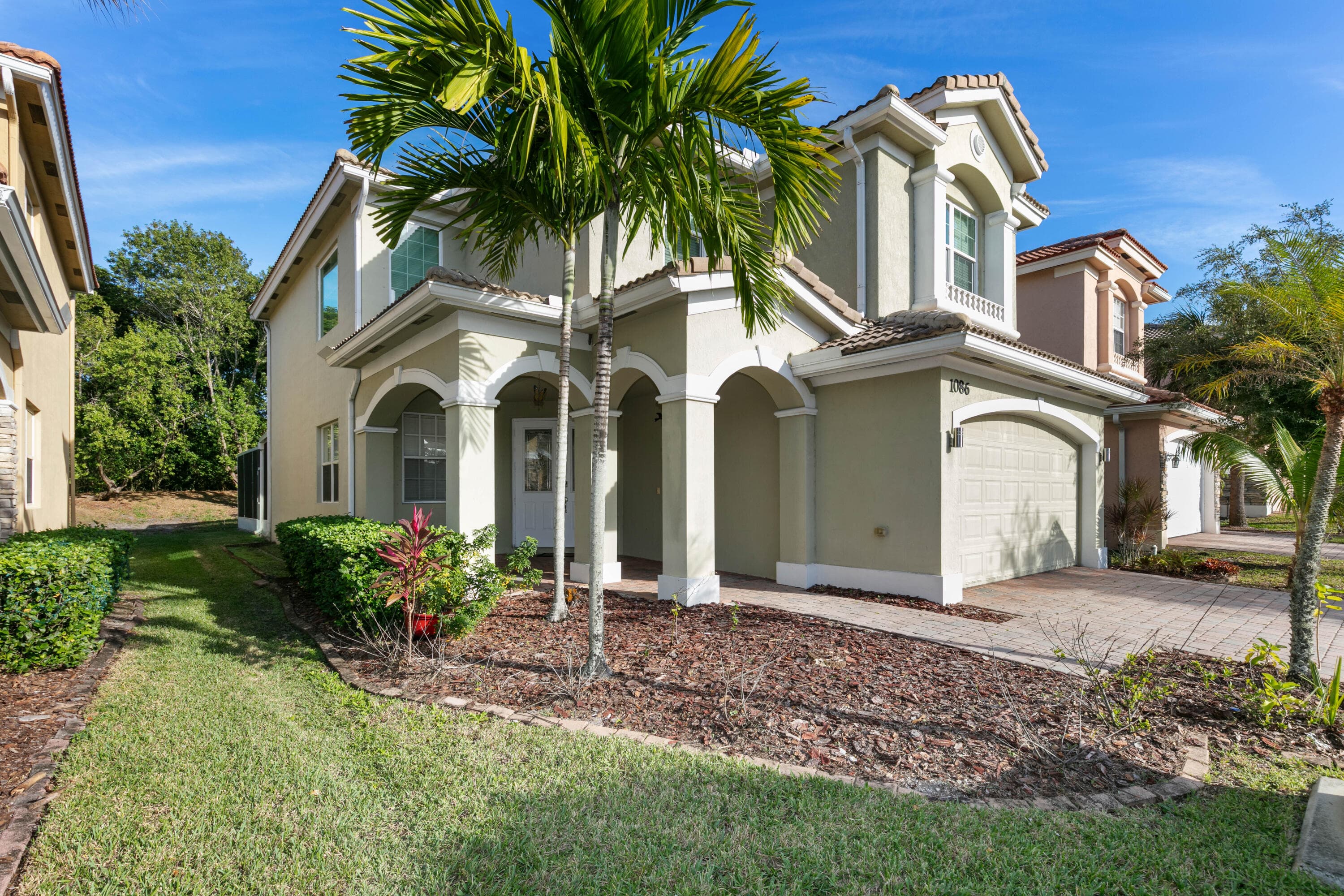 1086 NW Leonardo Circle, Port St. Lucie, FL 34986 — photo 3 of 30
