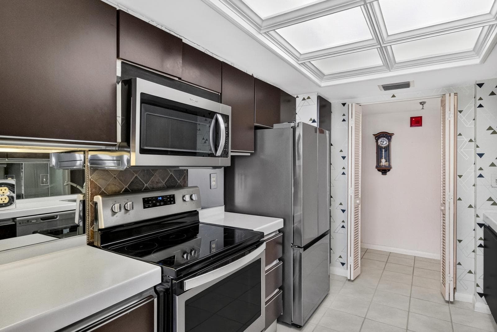 115 Lakeshore Drive 1549, North Palm Beach, FL 33408 — photo 12 of 53