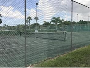 7300 NW 17th Street 318, Plantation, FL 33313 — photo 12 of 12