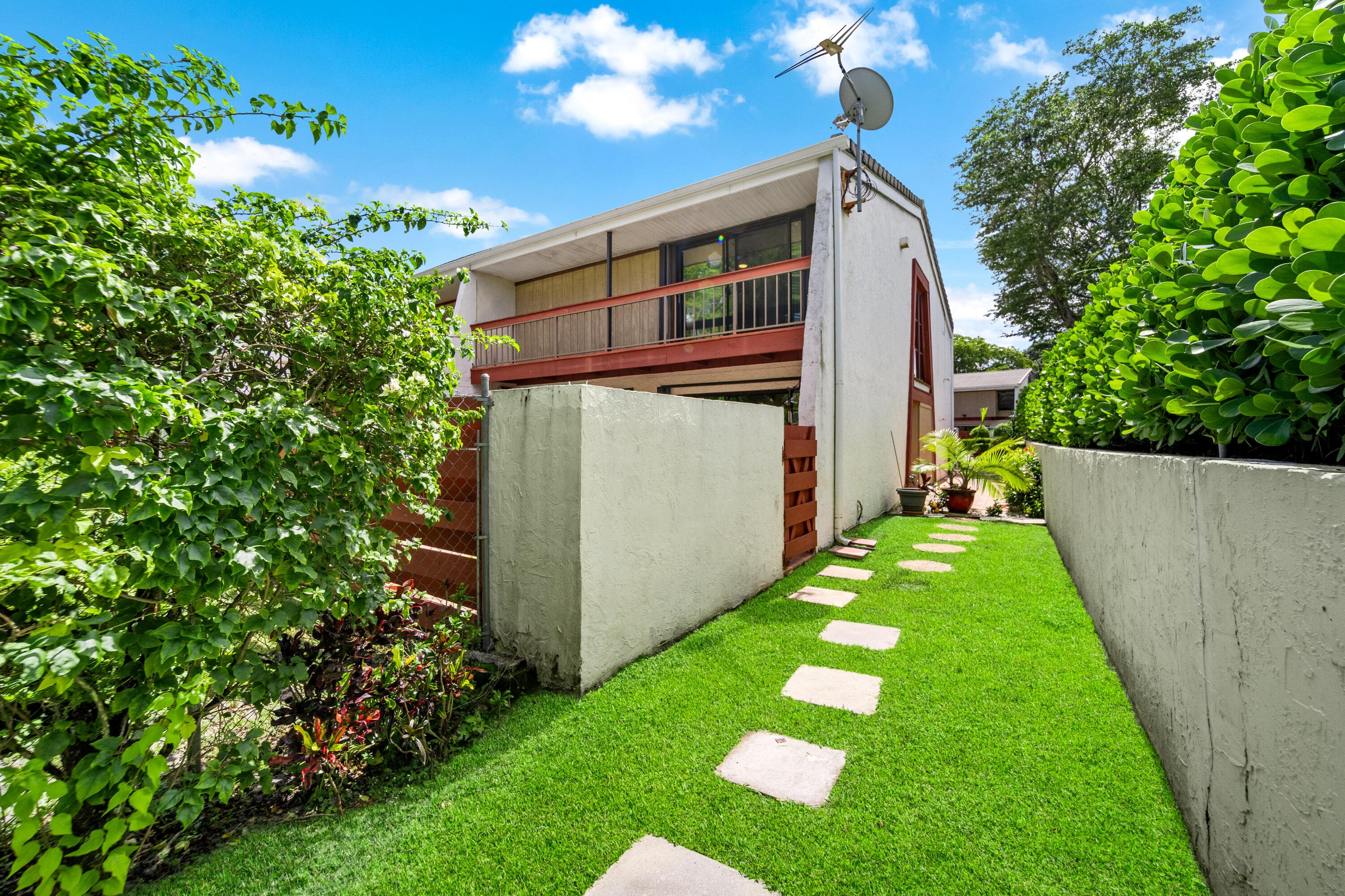 3909 Parkside Lane 234, Hollywood, FL 33021 — photo 56 of 59