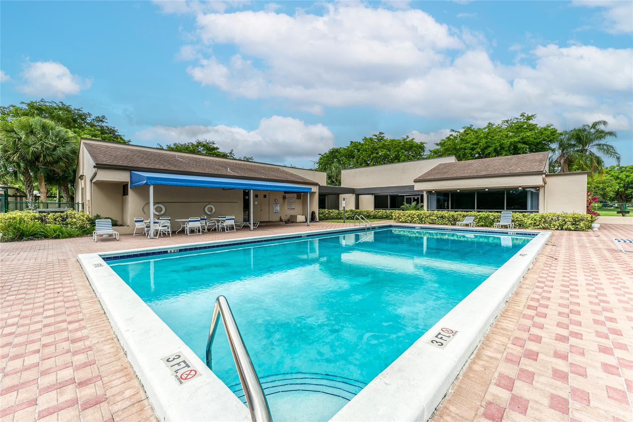2222 N Cypress Bend Drive 201, Pompano Beach, FL 33069 — photo 24 of 58