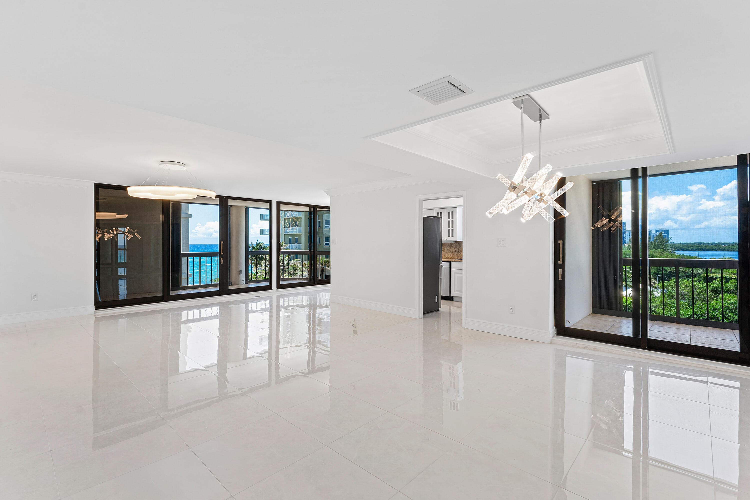 5380 N Ocean Drive 5a, Riviera Beach, FL 33404 — photo 2 of 38