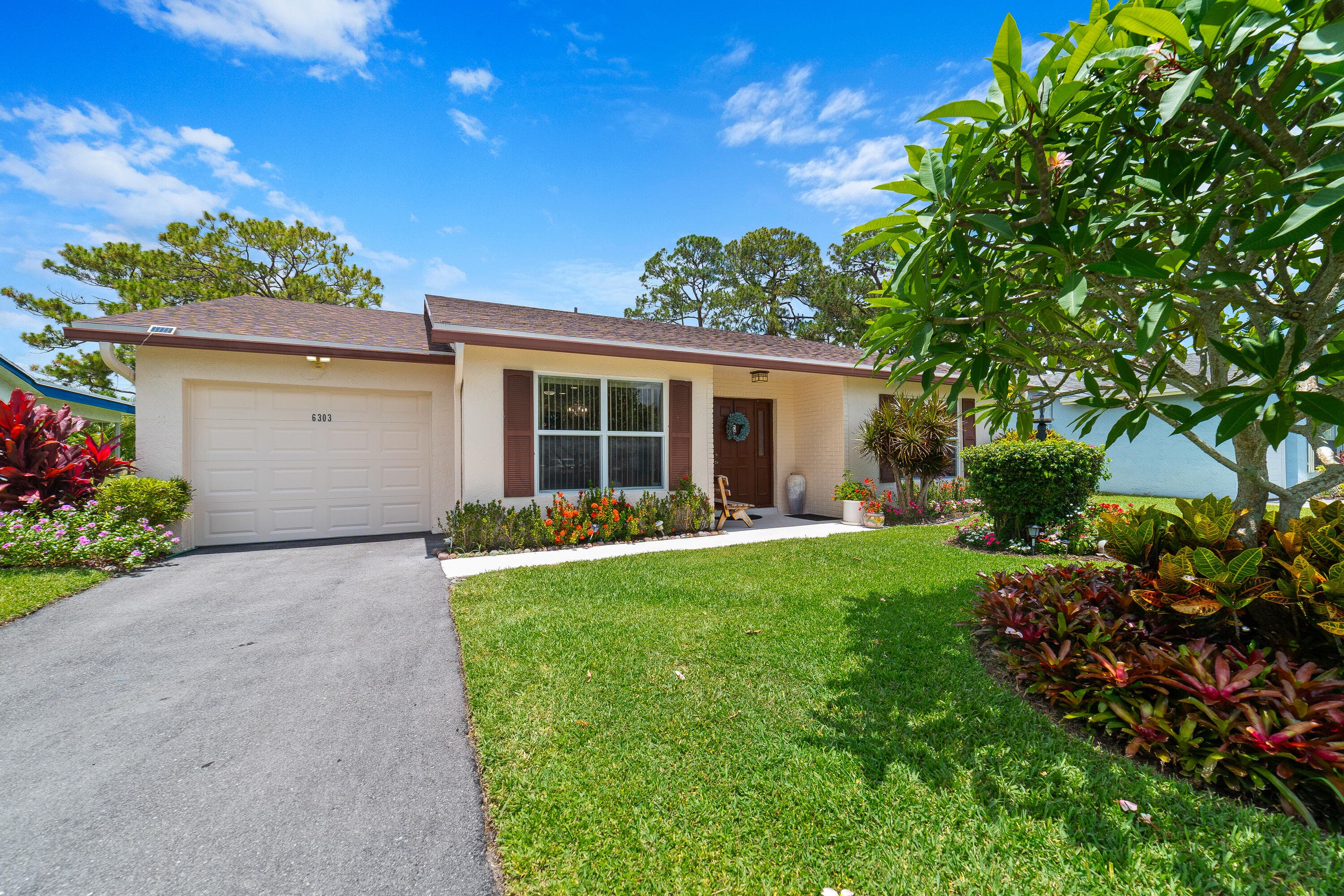 6303 Silver Moon Lane, Greenacres, FL 33463 — photo 2 of 46
