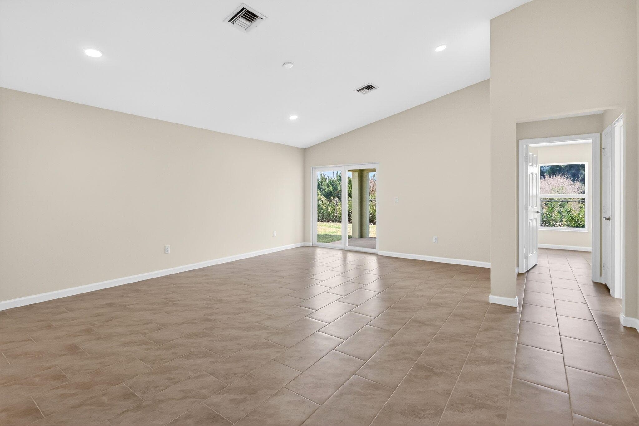 134 SW Seminole Crossing Court SW, Indiantown, FL 34956 — photo 4 of 27