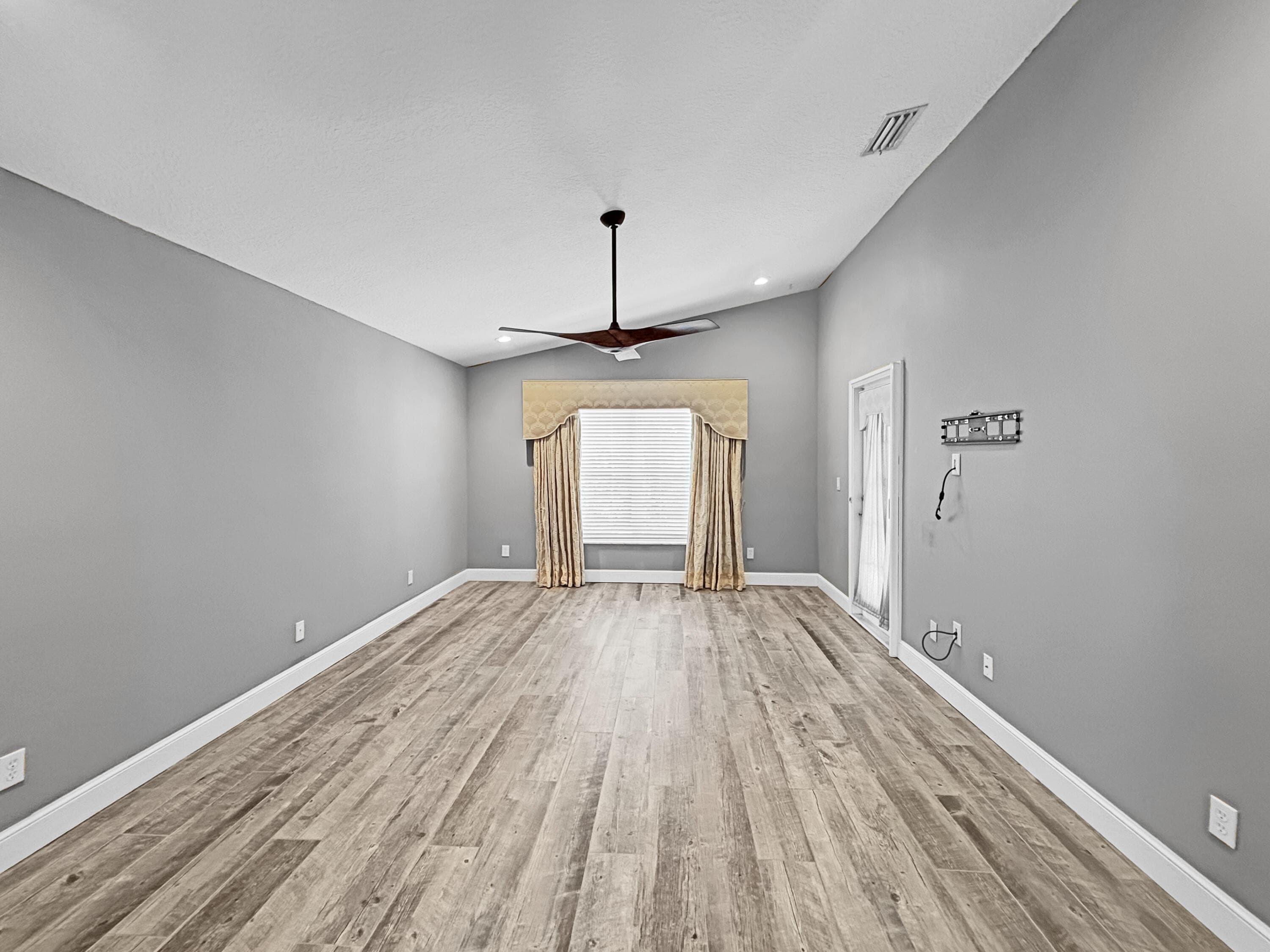 829 SE Westminster Place, Stuart, FL 34997 — photo 15 of 38