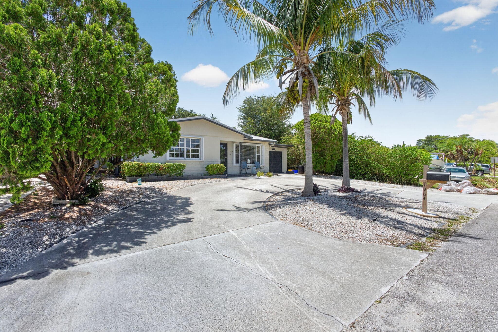 1964 Circle Drive, North Palm Beach, FL 33408 — photo 7 of 70