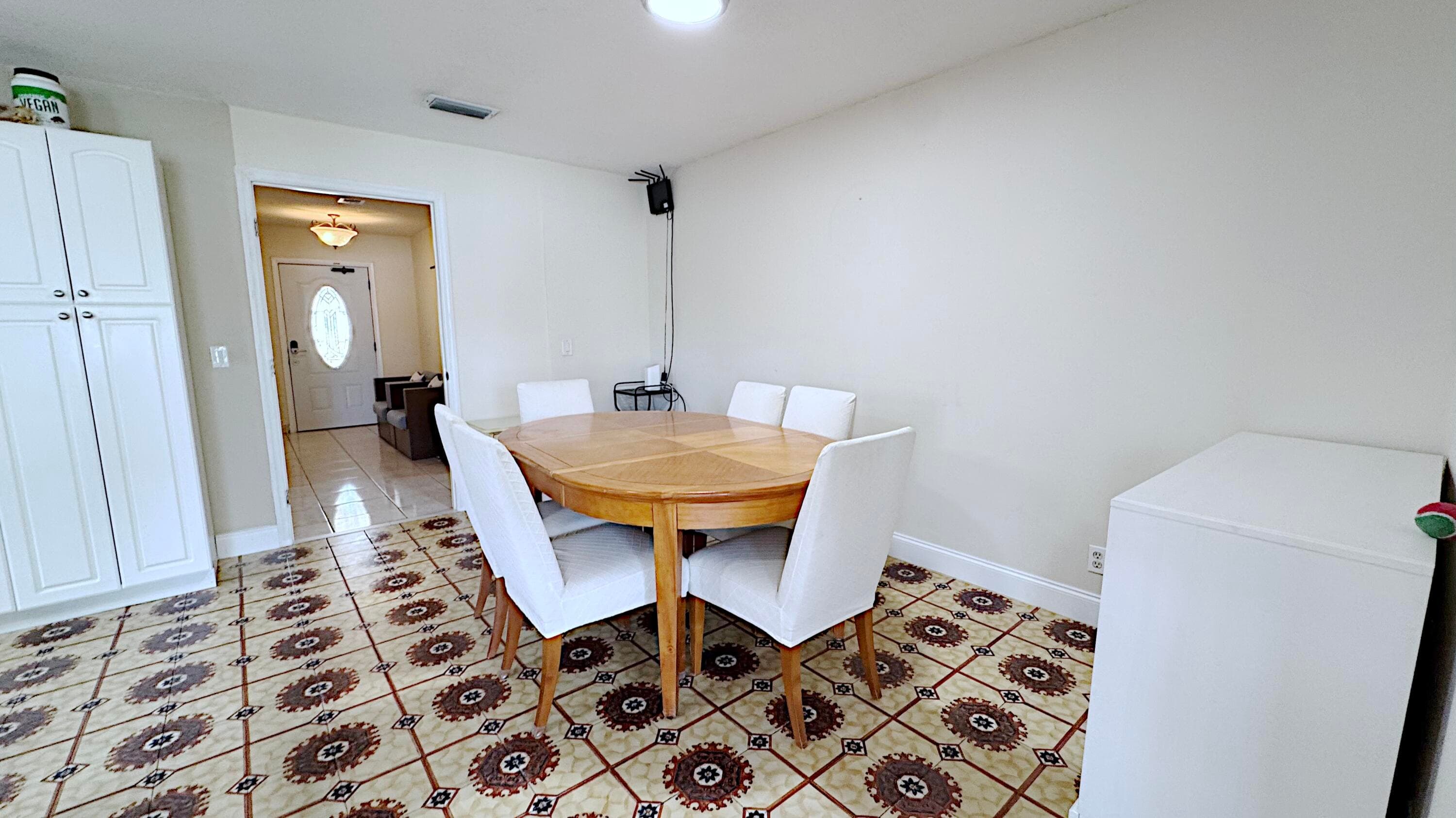 411 SE 4th Street, Dania Beach, FL 33004 — photo 15 of 70