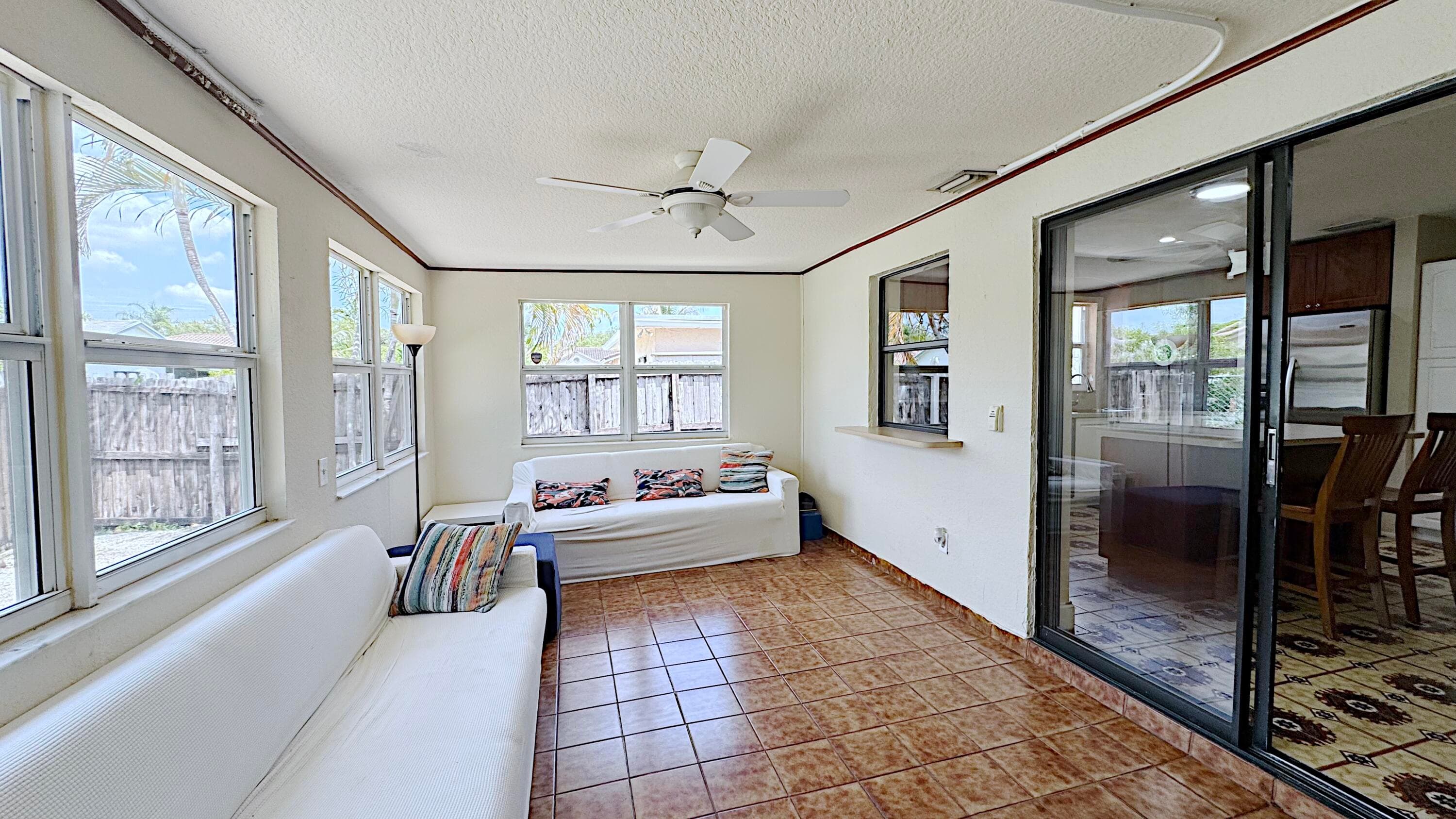 411 SE 4th Street, Dania Beach, FL 33004 — photo 25 of 70
