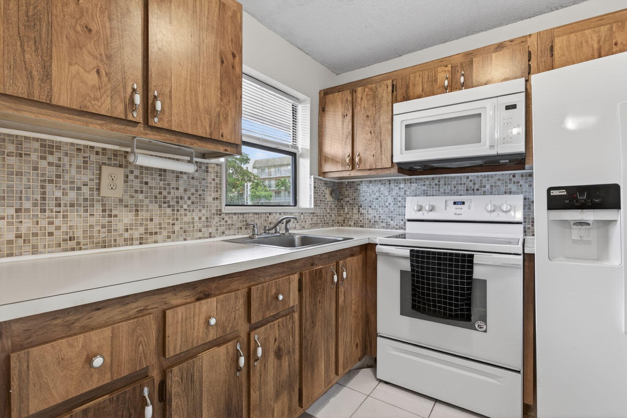 10444 NW 30th Court 105, Sunrise, FL 33322 — photo 6 of 41
