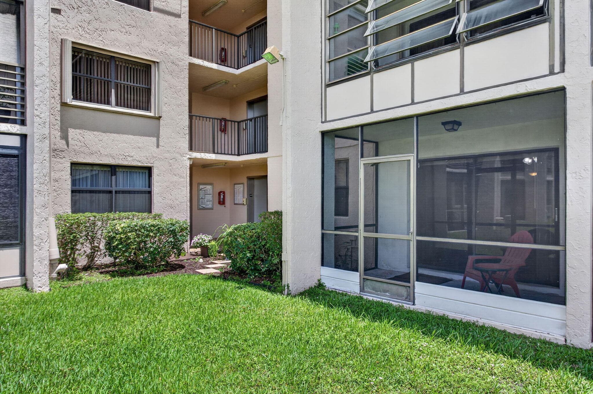 10444 NW 30th Court 105, Sunrise, FL 33322 — photo 30 of 41