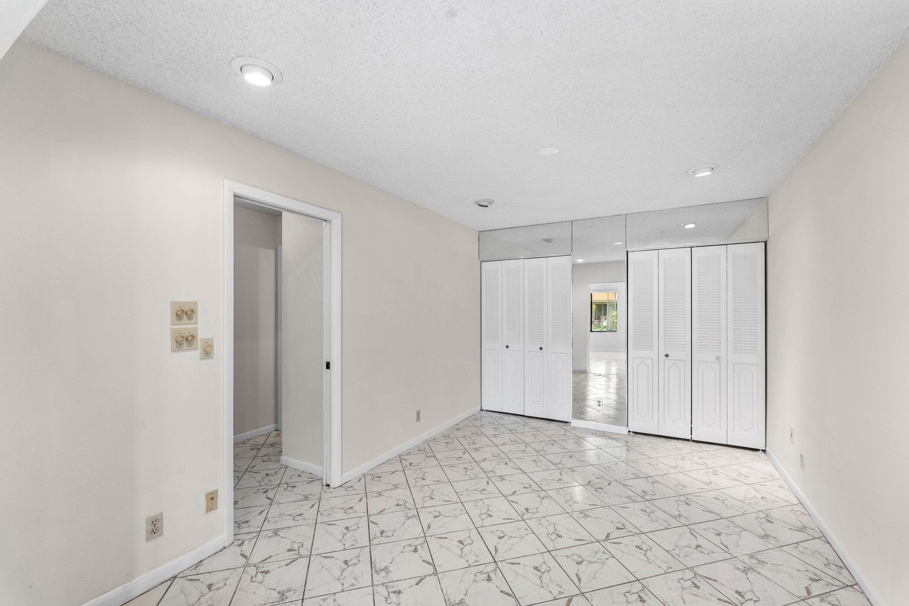 900 NW 30th Avenue D, Delray Beach, FL 33445 — photo 18 of 37