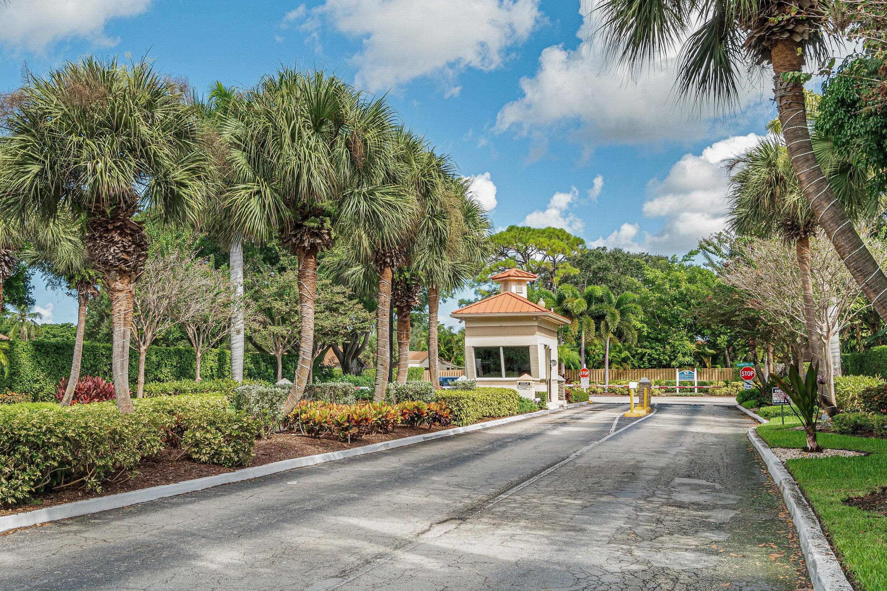 900 NW 30th Avenue D, Delray Beach, FL 33445 — photo 22 of 37