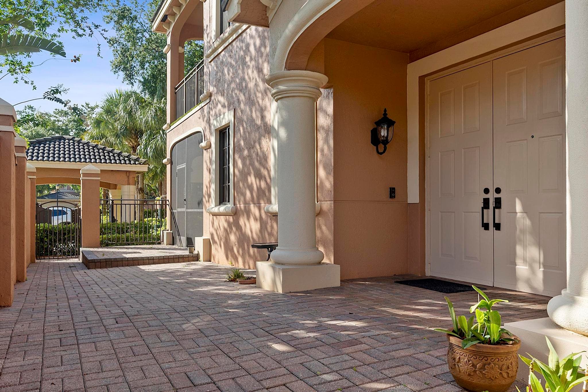 2742 Kinsington Circle, Weston, FL 33332 — photo 4 of 29