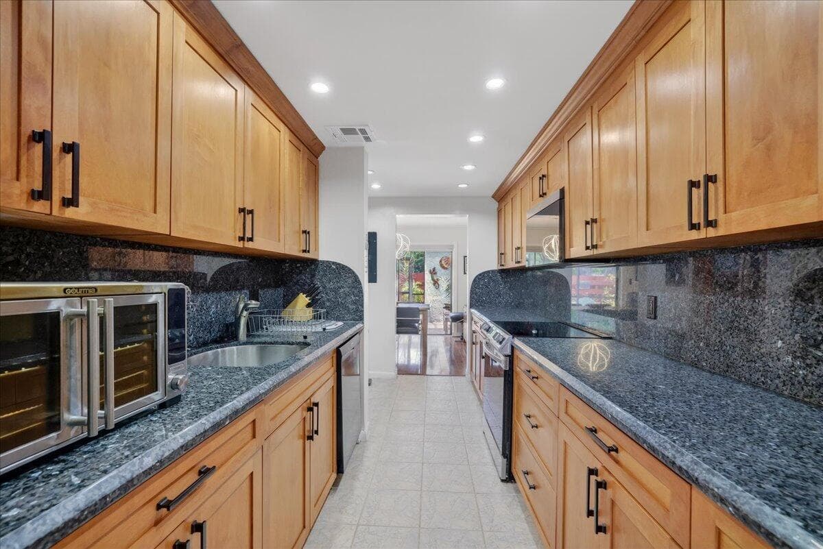 2999 Oaktree Lane 343, Hollywood, FL 33021 — photo 18 of 62