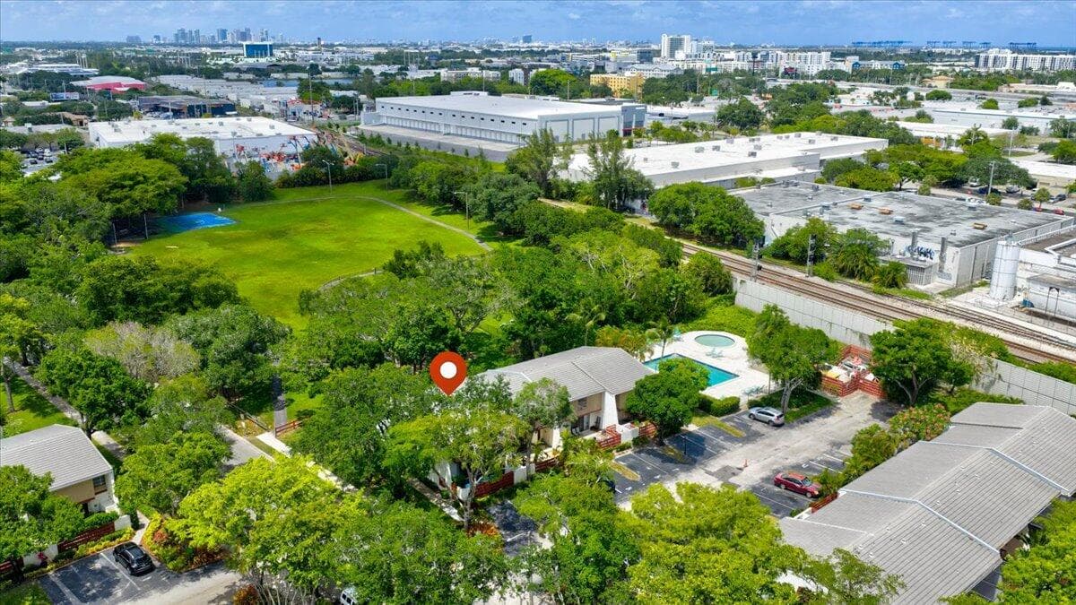 2999 Oaktree Lane 343, Hollywood, FL 33021 — photo 53 of 62